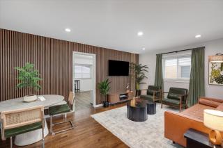 Arcade! Brand New MCM 4BR, Ping Pong, 4 Queens - 0