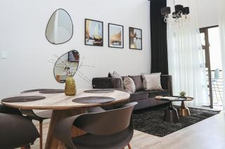 Charming 2-Bedroom Flat in the Heart of Rivonia - 0