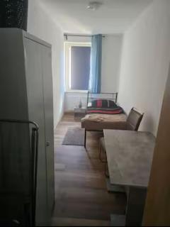 Schöne Vollausgestattete Monteurs- Gästewohnung nähe Raffinerie Leuna und Geiseltalsee für 4 Personen 0306 - 4