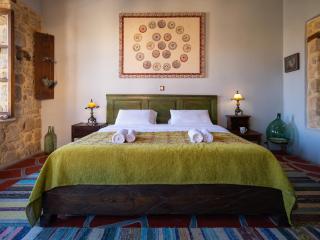 Colours - Old Town - Studios - 3