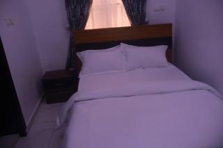 Grand Duplex 4BR Luxury with Huge Compound - 6