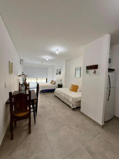 Del Valle Centrico 3 - 7