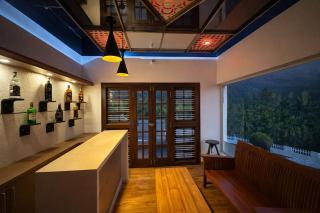 Mountain Escape I Hillside Private Estate Villa - 1