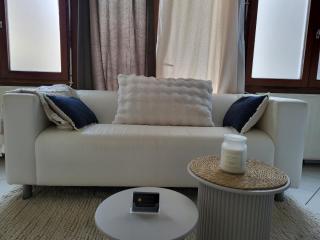 Le Lobrot - studio 2 personnes - parking facile - 2