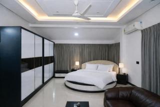 Mountain Escape I Hillside Private Estate Villa - 5