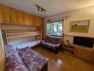 Wooden Chalet in the Alps, Valdisotto - 2