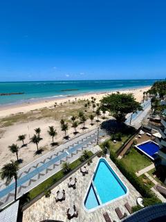 Espetacular Apartamento Beira Mar Pé na Areia - 2