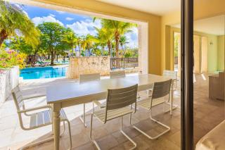 Beautiful 3BR Condo with Private Terrace and Picuzzi, Just Steps from Cap Cana Marina - 7
