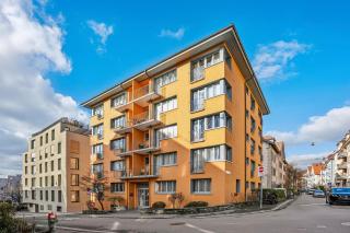 Studio City Center - Crown 13 - 9