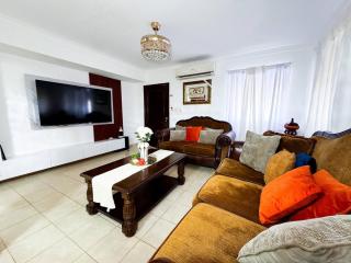 Jacuzzi Haven Villa - 7