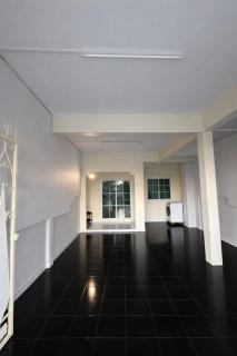 Caesars Corner Entire Place Cozy & Stylish Stay - 2