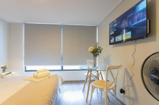 City Studio Explore the City Stay for 2 Guests - 3