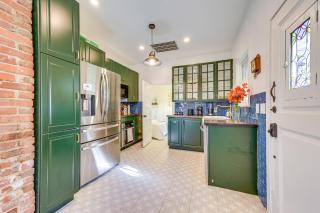 Vintage Home w/ Easy Downtown Tampa Access - 1