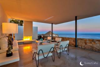 Oceanview Villa with Pool Fire Pit & Fitness Room - 7