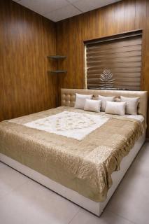 Nature Farm Stay with Lawn & Bonfire Near Dwarka Expy - 7