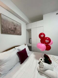 Hailey's Place Unit 2 - 1