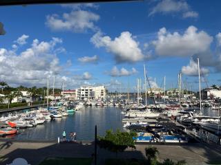 APPARTEMENT VUE MER ET MARINA à COTE DU GOLF - 2