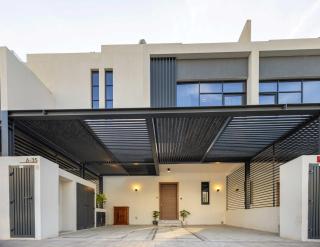 Danah Bay Beachside Private Villa - 0