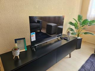 Apto Familiar, Garagem, WiFi Rápido, Maringá - 5