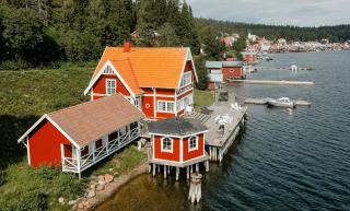 Historic Summer House By The Water On Ulvön - 8
