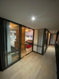 Art, design and urban life in Medellín loft - 4