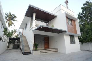 Siddhu's Nest - Near to Lulu mall, Kochuveli Railway station and KIMS Hospital - 8