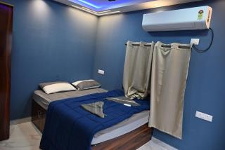 Luxury Private Farmhouse Pool & OutdoorMovie Night - 5