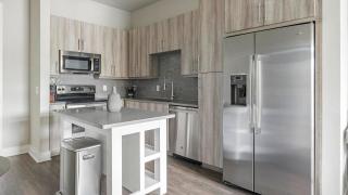 Landing Stylish 1BD Game Room Courtyard - 0