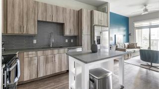 Landing Stylish 1BD Game Room Courtyard - 7