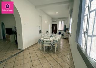 Roberta House Il Tuo Rifugio per Concerti, Eventi e Fiere - 4