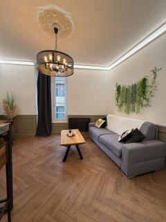 L'Elégant Brochain - 0