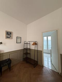 L'Elégant Brochain - 7