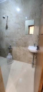 SRI KRISHNA LODGE - 5