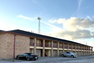 Chaparral Motel Victoria TX, Hwy 59 - 8