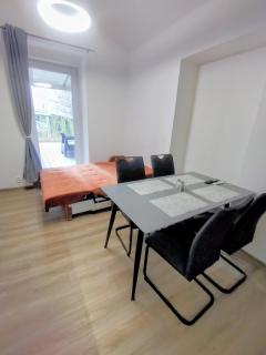 2 - room apartment with terrace and free parking - 4