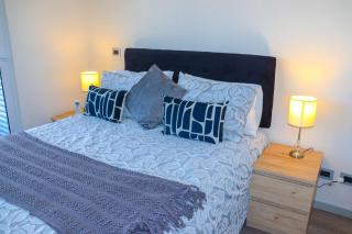 HOM I AireAcond Wifi Piscina Gym MetroSanta Isabel - 1