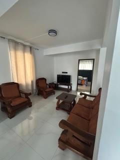 Relaxed and Tropical - 0