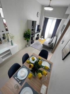 Condo Transient by Eugenio Tan - 9