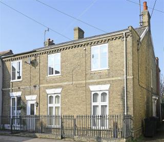 3 Bed in Woodbridge oc-tst - 2