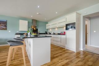 6 Bed in Winnards Perch oc-t29966 - 5