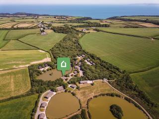 2 Bed in Higher Clovelly 00357 - 1