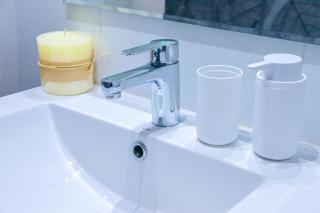 HOM I Wifi AireA Piscina Metro SantaIsabel Parking - 1