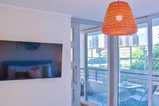 HOM I Wifi AireA Piscina Metro SantaIsabel Parking - 7