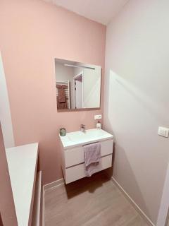 The servants' quarters - 3