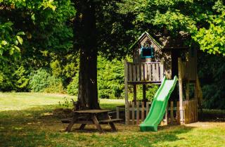 The servants' quarters - 1