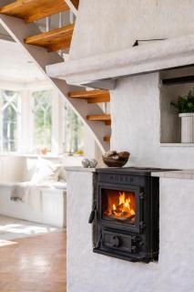 Vallevägen Country Retreat - Private Pond, Fireplace & Nature - 9