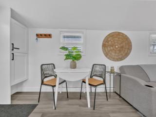 Parkview Boho Cottage 4 - Birch Burrow - 3