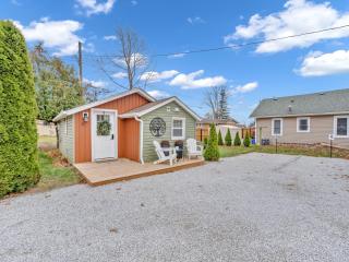 Parkview Boho Cottage 4 - Birch Burrow - 9