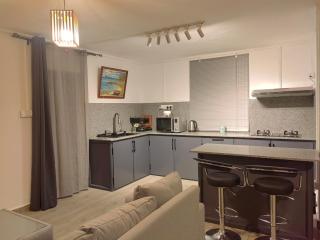 New Luxury AV Cozy Villa Calodyne - 8