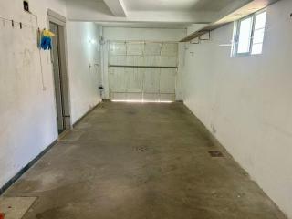 Piriapolis Centro Playa a una cuadra parrillero y cochera 4 habitaciones 3 banos - 3